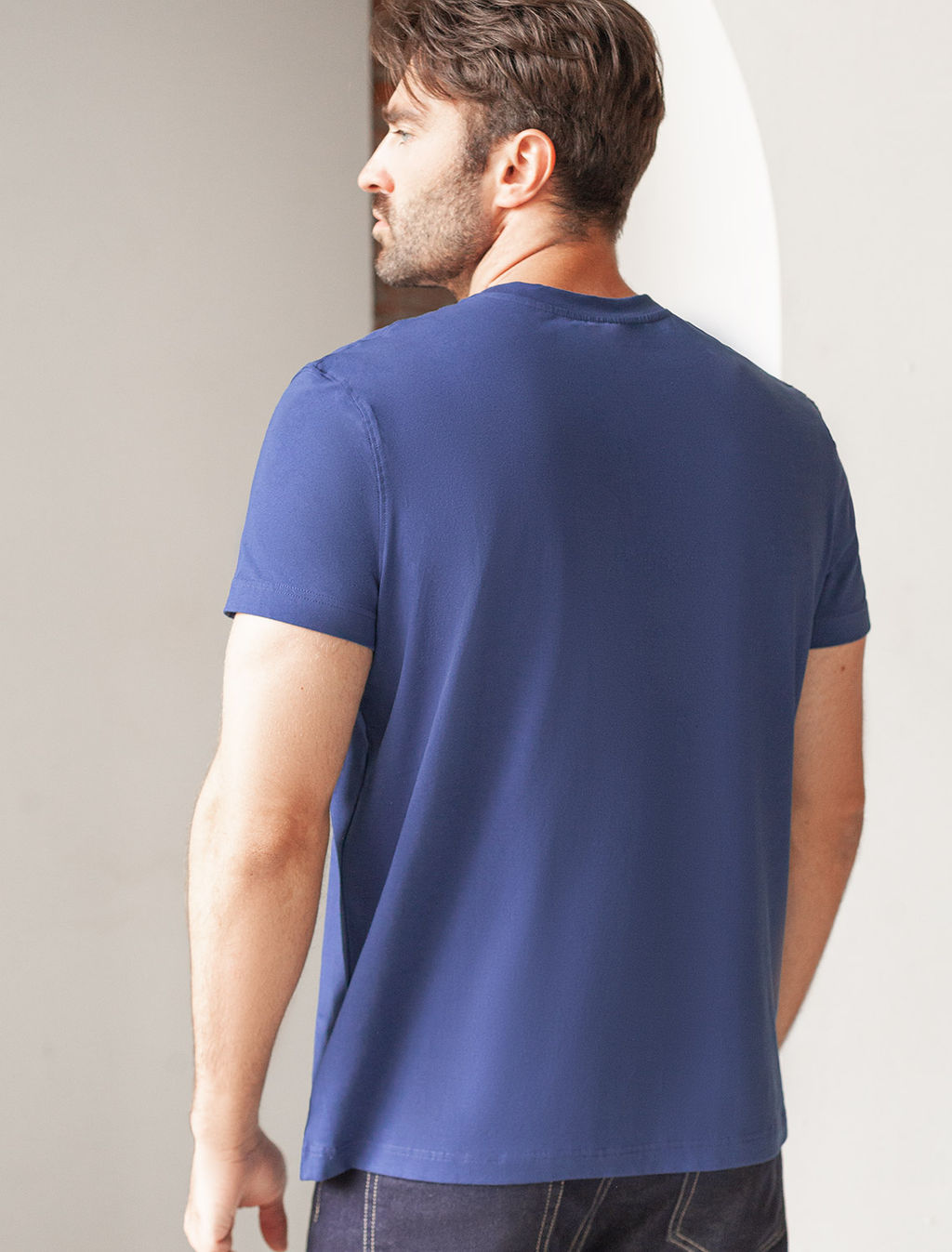 Футболка из премиального хлопка с авторским принтом - Vilatte фото 4