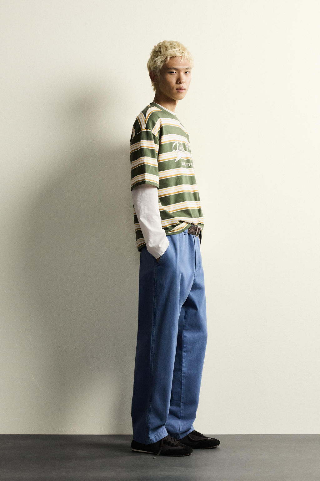 CAMISETA RELAXED FIT RAYAS TEXTO / Raya verde - Zara фото 4