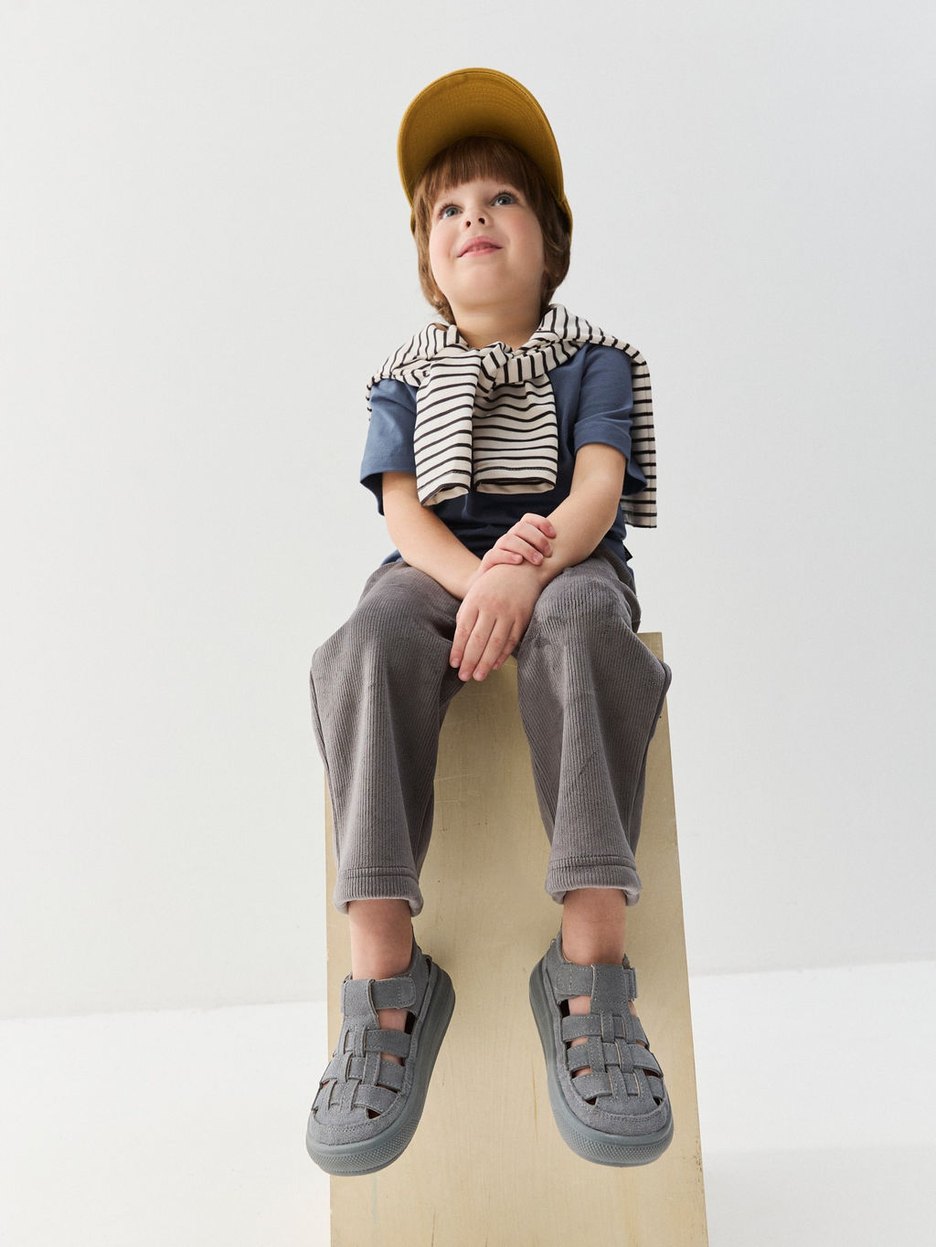 Сандалии "Маренго" на застежке