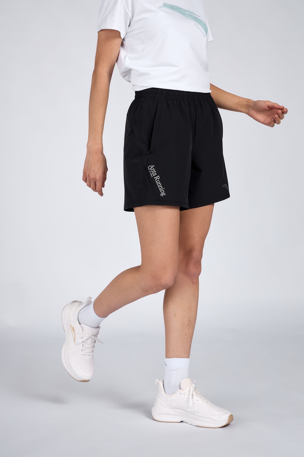 Шорты текстильные Черный ANTA RUNNING Woven Shorts