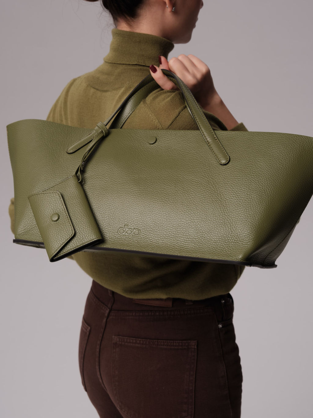 Женская кожаная сумка Dari DBR 31136 зеленая водоросль  фото 8