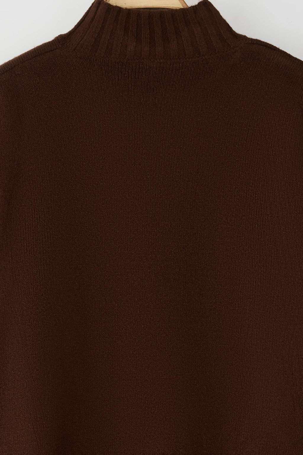 Kahverengi Genis Kal?p Yumusak Dokulu Basic Triko Kazak TWOAW23KZ00490