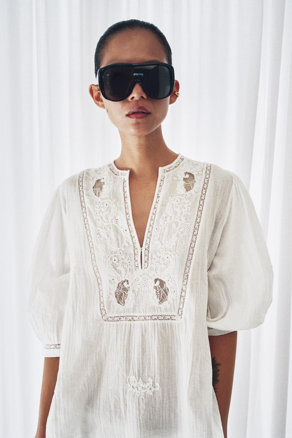 CAMISA BORDADOS ENCAJE ZW COLLECTION / Blanco