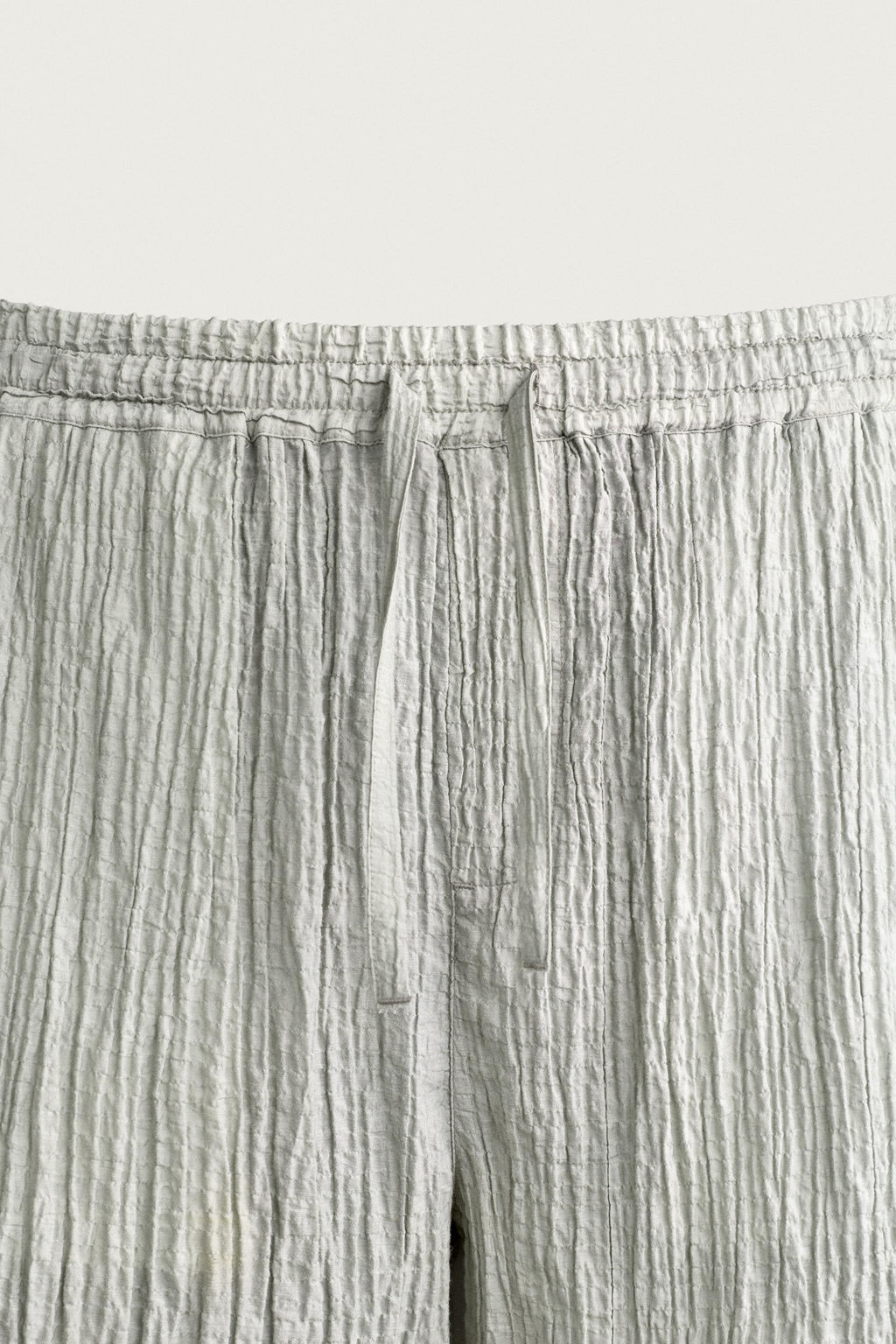 BERMUDA RELAXED FIT RELIEVE / Gris claro - Zara фото 9