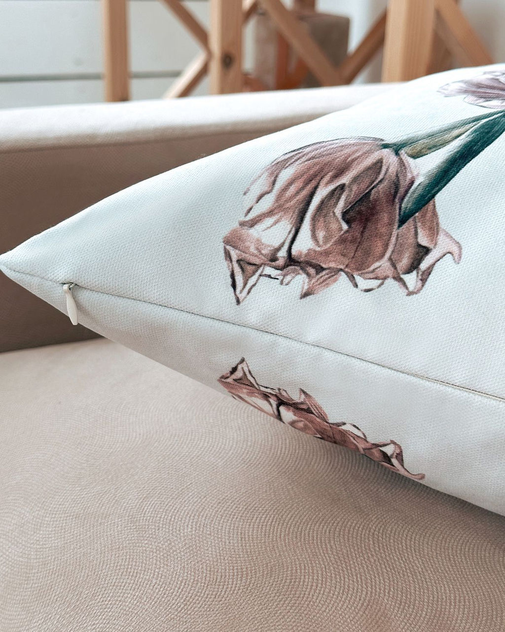 Декоративная наволочка P015