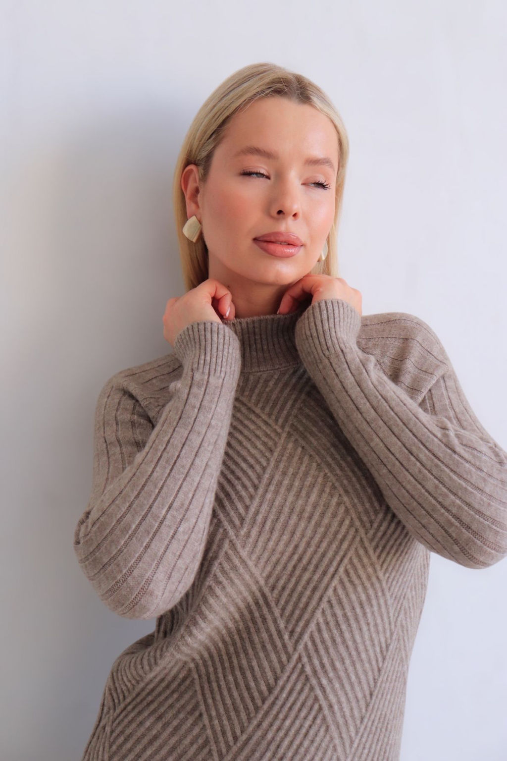 Martichelli Платье вязаное тауп  фото 5