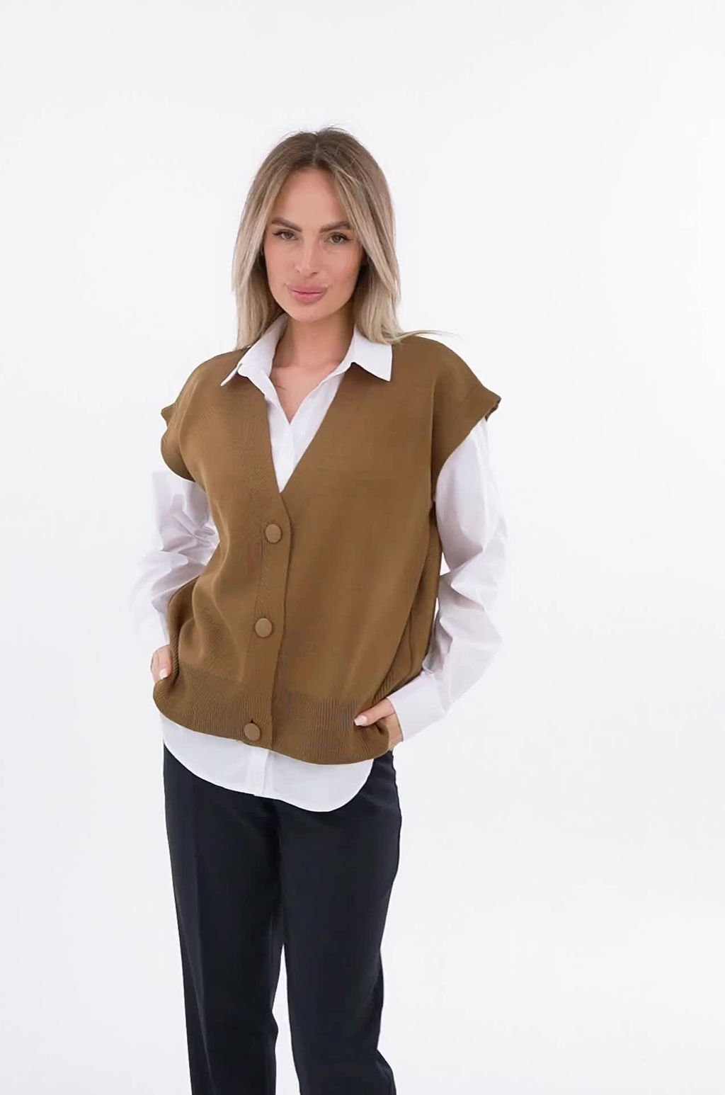 Женский вязаный жилет Happyfox