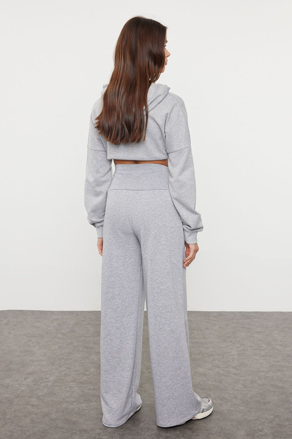 Gri Ince Ekstra Yuksek Bel Wide Leg/Genis Kesim Pantolon TWOAW25PL00026