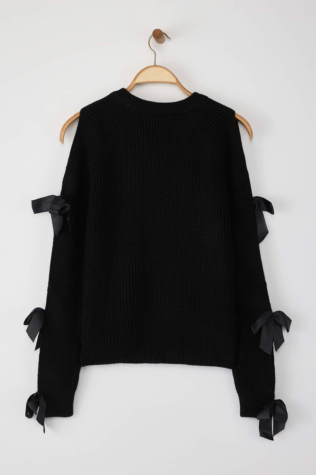 Siyah Kol Kurdele Fiyonk Detayl? Triko Kazak TWOAW25KZ00388 - Trendyolmilla фото 7