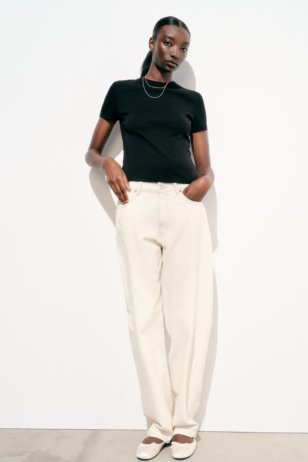 T-SHIRT WITH BACK SEAM - Zara фото 2