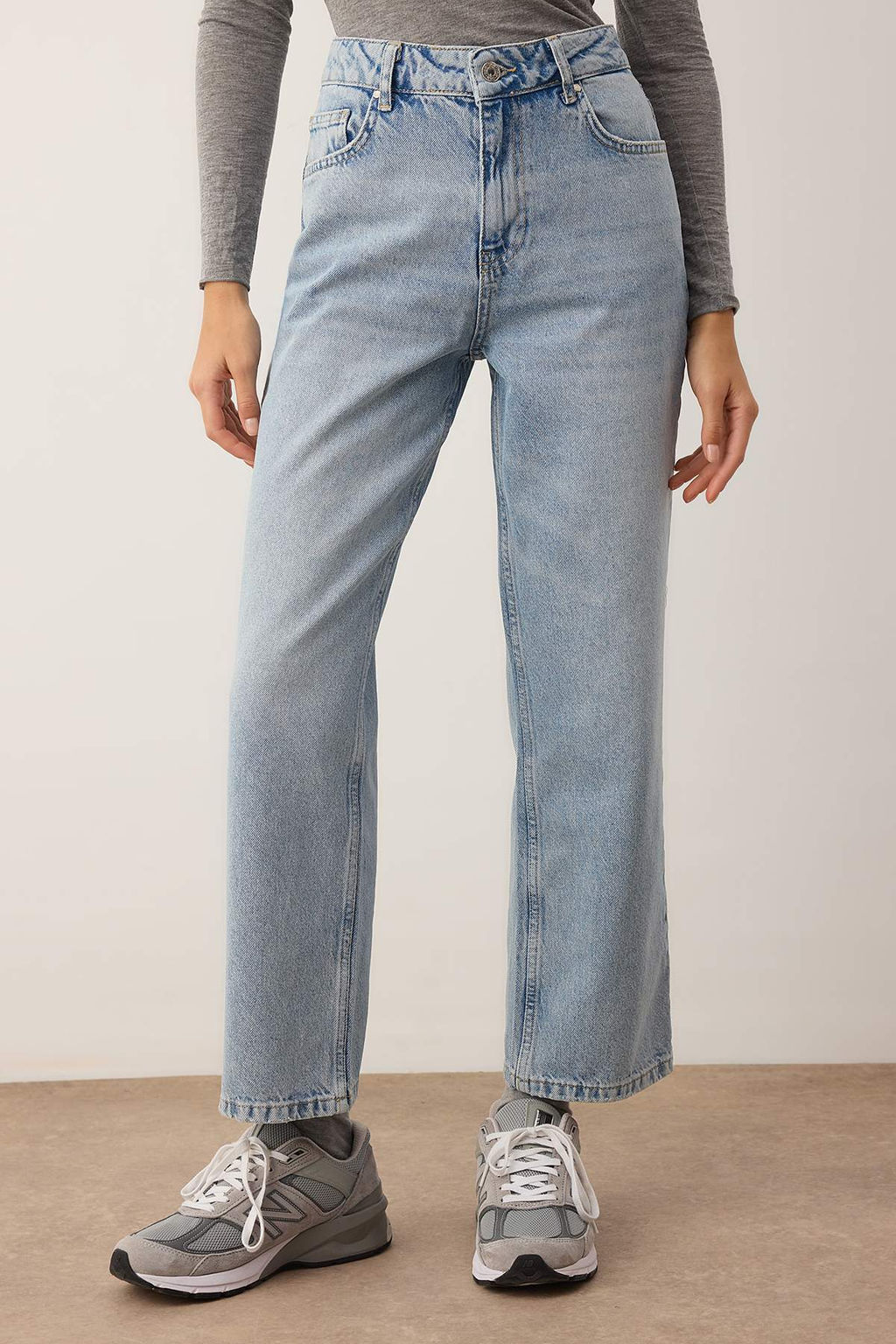 Ac?k Mavi Yuksek Bel Straight Jeans TWOSS25JE00106