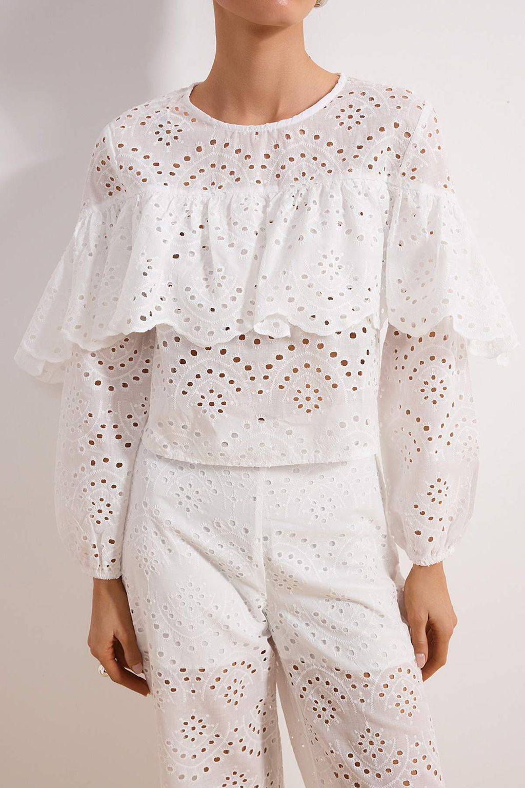 Siyah F?rf?rl? Genis Kal?p Dokuma Brode Bluz TWOSS26BZ00219 - Trendyolmilla фото 7