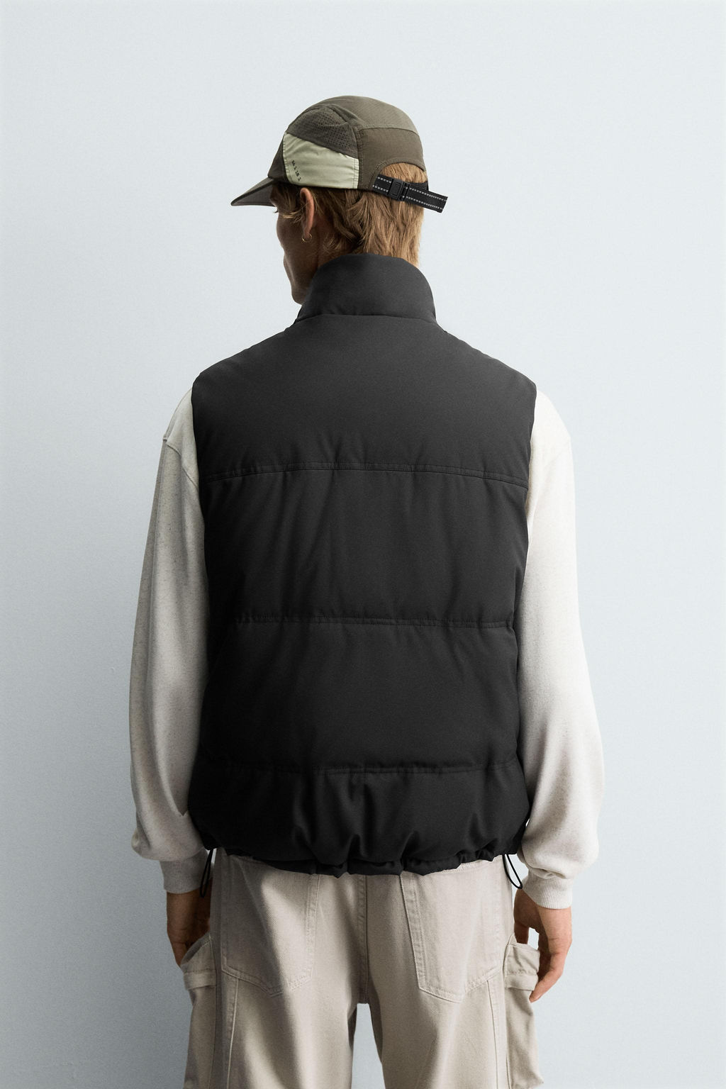 RUBBERISED PUFFER GILET - Zara фото 3