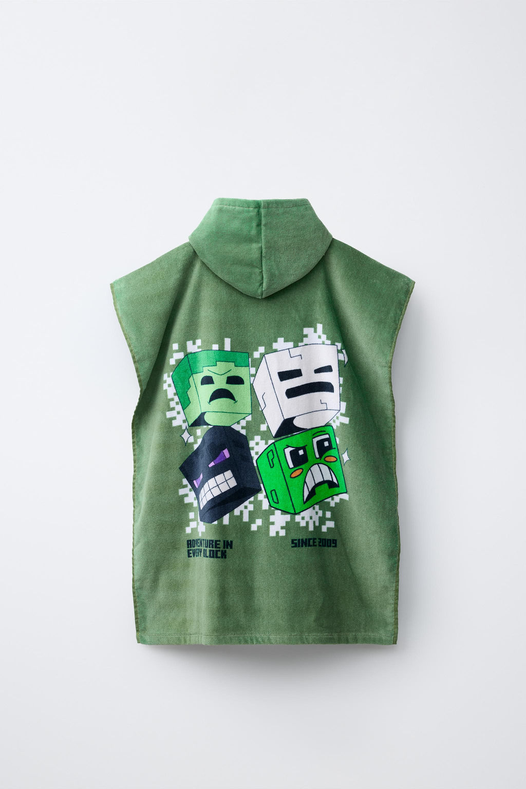 PONCHO TOALLA MINECRAFT  MOJANG AB.  / Verde - Zara фото 2