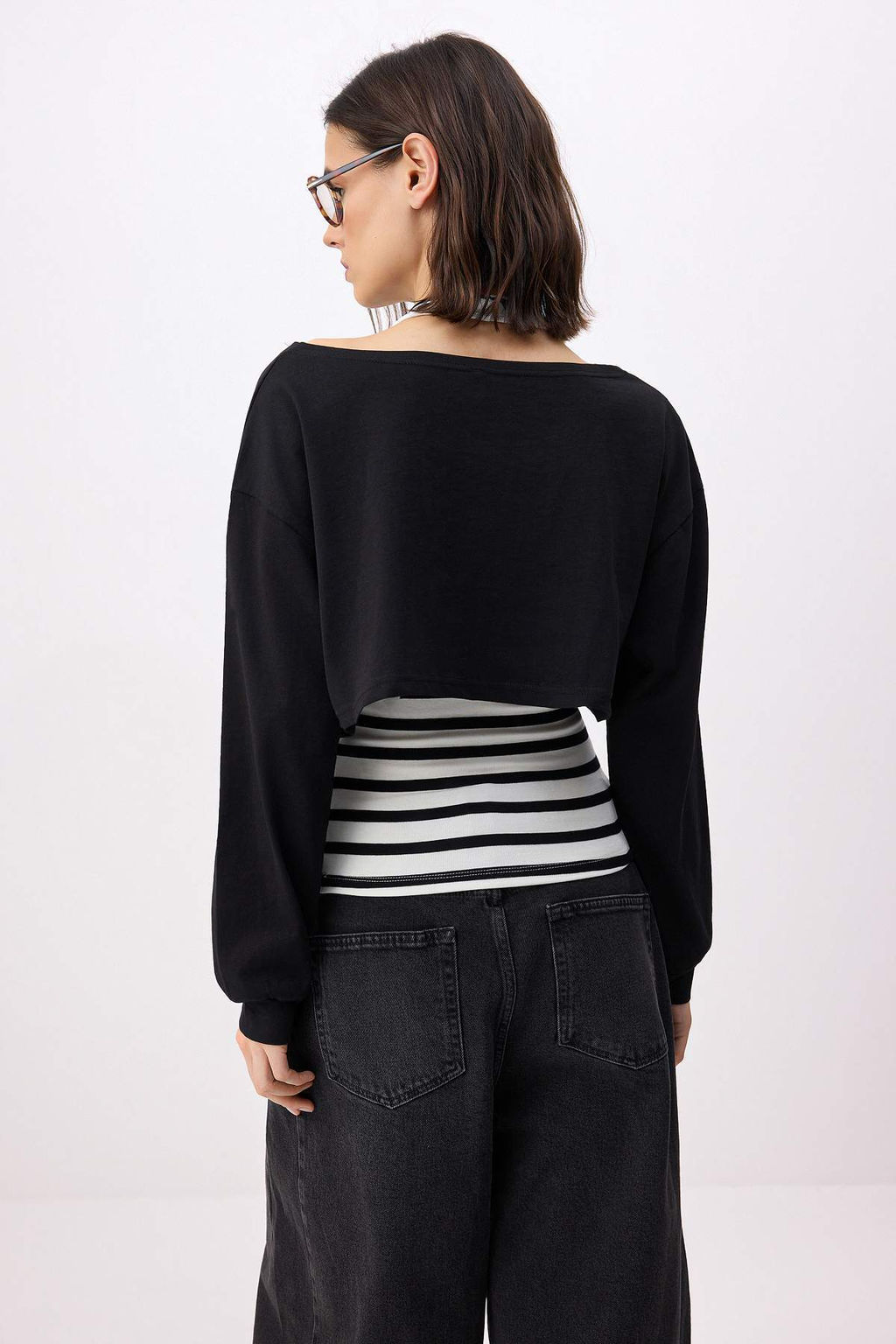 Siyah 2li Nak__l_ Asimetrik Yaka Uzun Kol Crop _rme T-Shirt TWOSS26TS00226 - Trendyolmilla фото 5