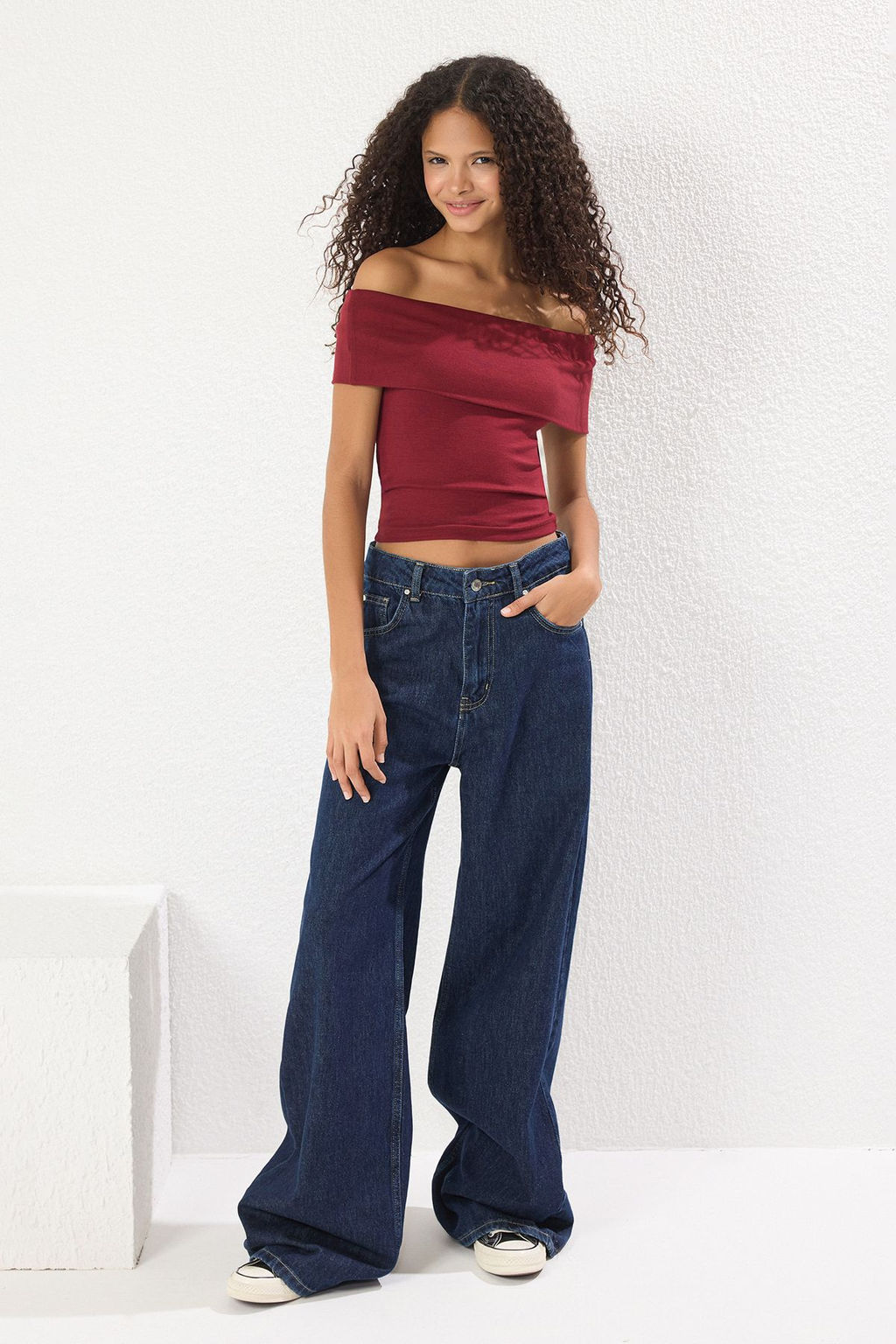 Trendyolmilla Siyah Carmen Yaka Fitted/Vucuda Oturan Orme Bluz TWOSS25BZ00126  фото 8