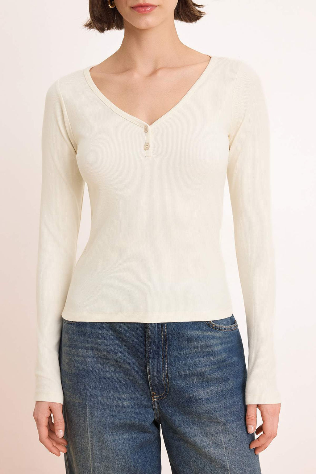 Ekru Regular/Normal Kal?p V Yaka Uzun Kollu Triko gorunumlu Orme Bluz TWOSS26BZ00174