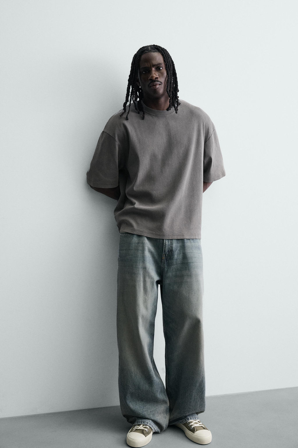 SUDADERA BOXY FIT ESTRUCTURA / Negro - Zara фото 6