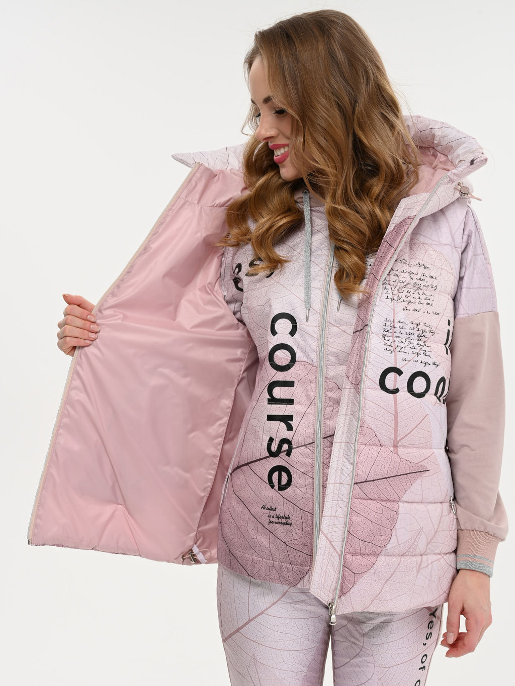 Уникальный стеганный жилет на синтепоне с принтом дизайнерской работы - А+б коллекция фото 18