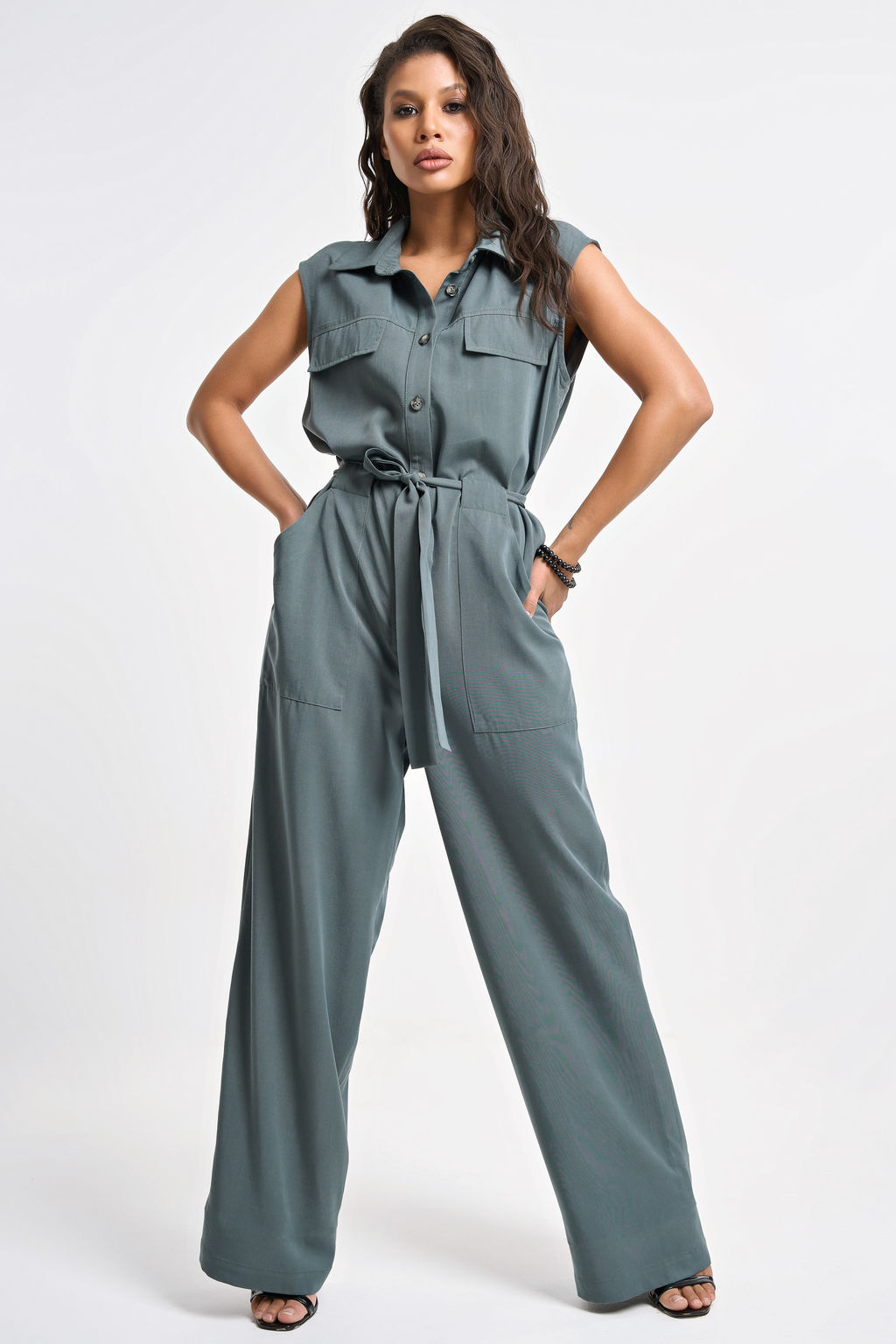 Комбинезон в стиле сафари полынь