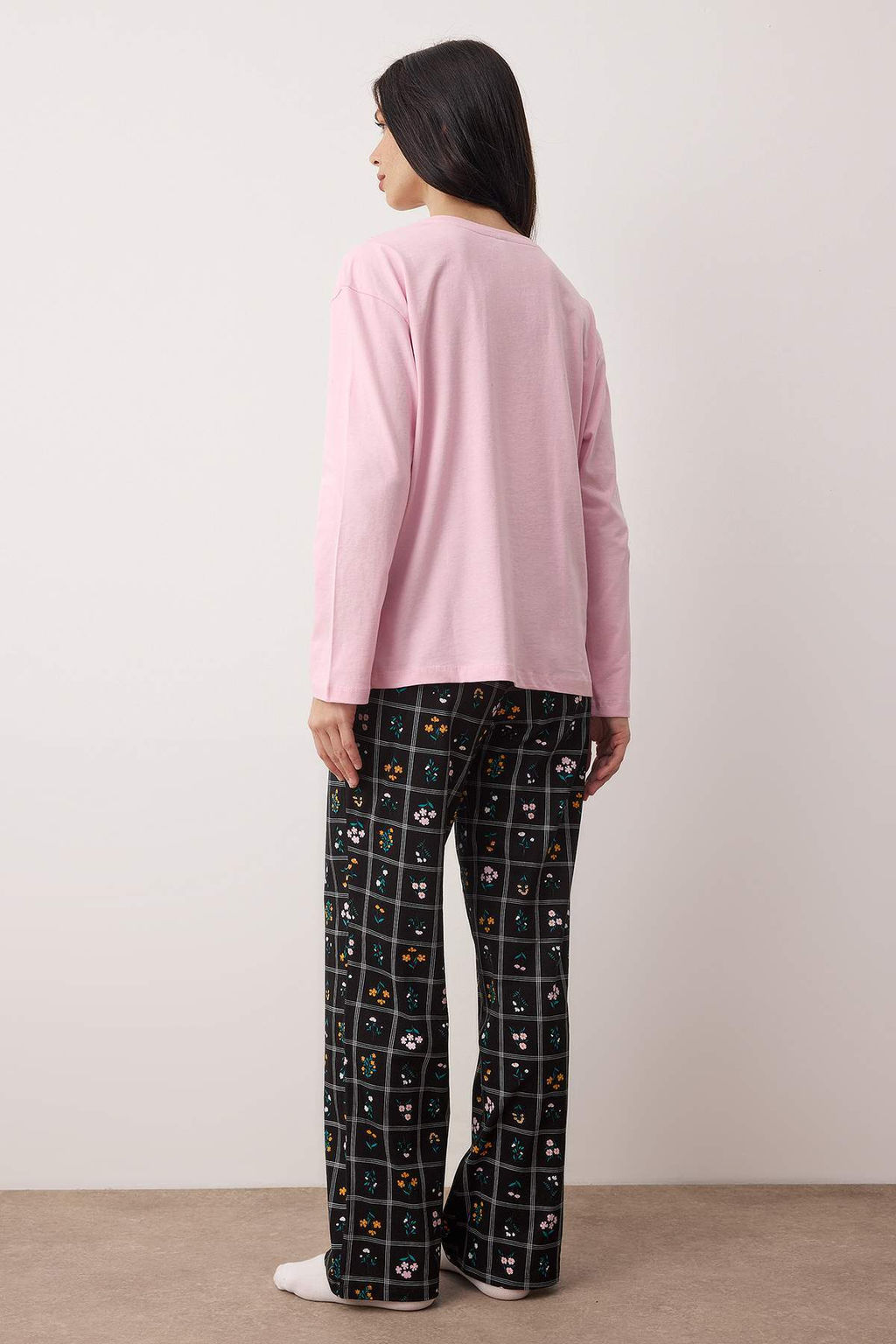 Beyaz %100 Pamuklu Kurdele/Fiyonklu ve Puantiyeli Orme Pijama Tak?m? THMAW26PT00053 - Trendyolmilla фото 9