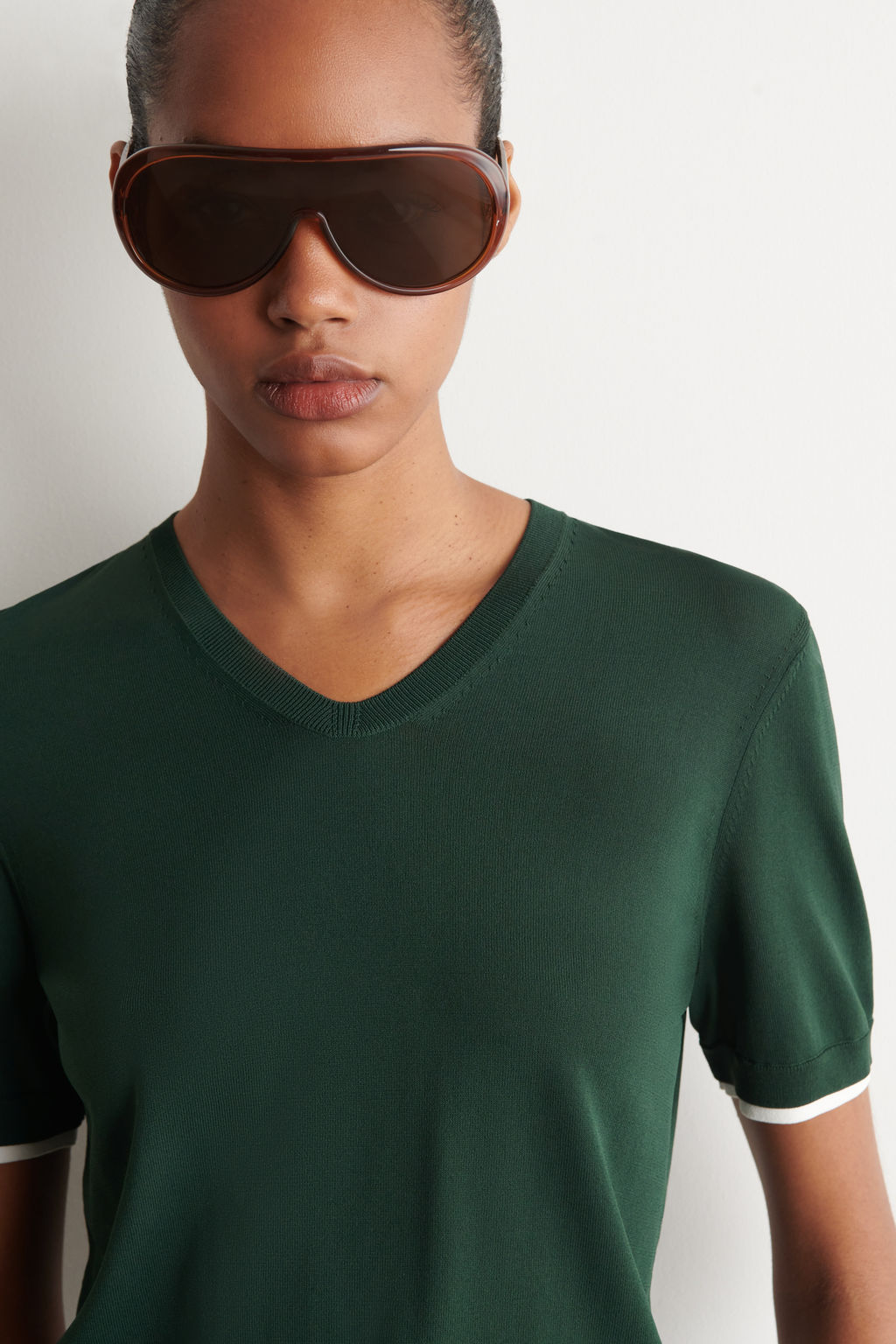 CAMISETA DE PUNTO CON DETALLE EN CONTRASTE - H&m фото 6