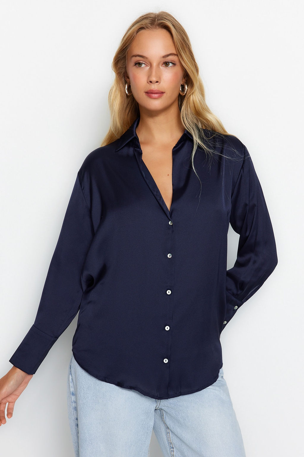 Lacivert Oversize/Genis Kal?p Saten Dokuma Gomlek TWOAW24GO00211