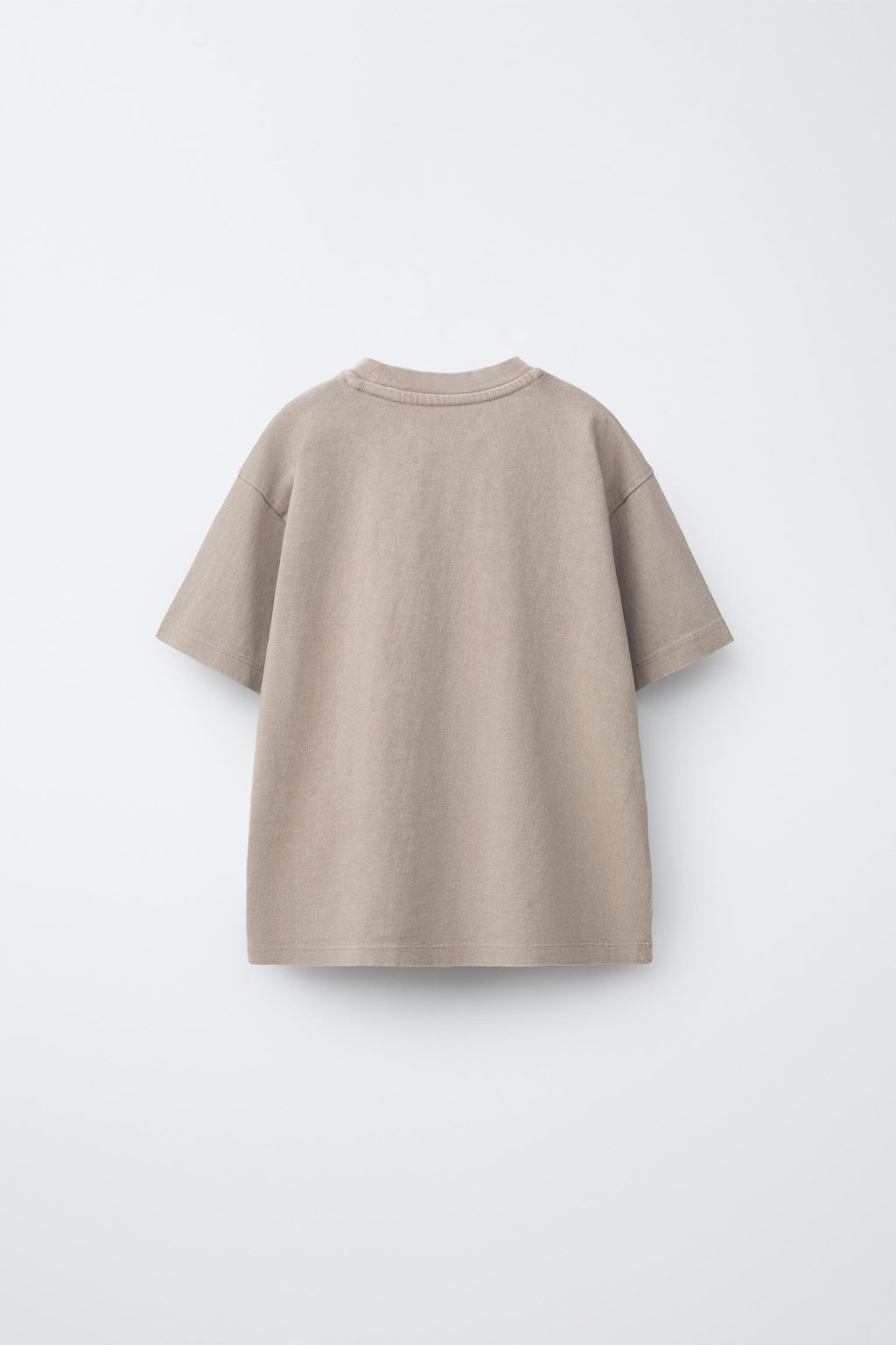 CONJUNTO CAMISETA Y BERMUDA LISO GARMENT DYE / Tostado - Zara фото 3