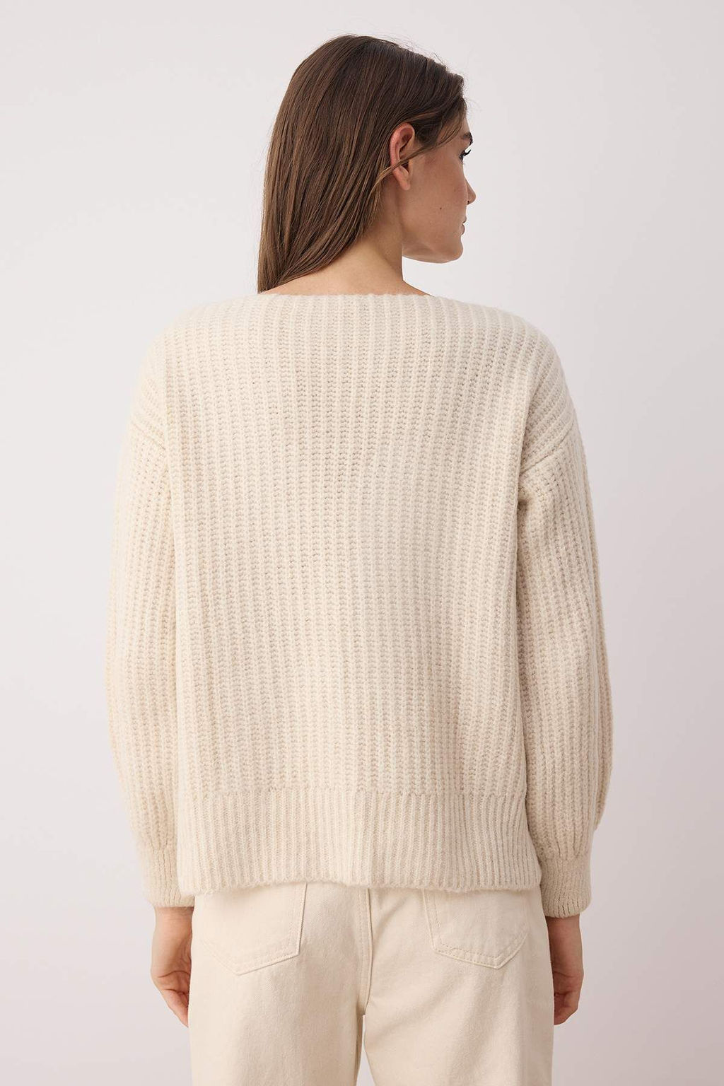 Bej Gomlek Yaka Garnili Yumusak Dokulu Genis Kal?p Triko H?rka TWOAW26HI00058