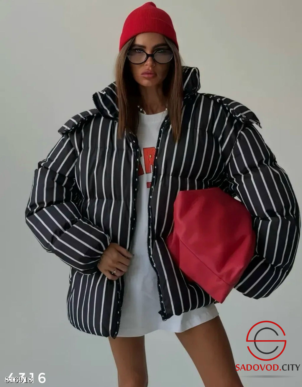 Дутая куртка свободного кроя в стиле оверсайз