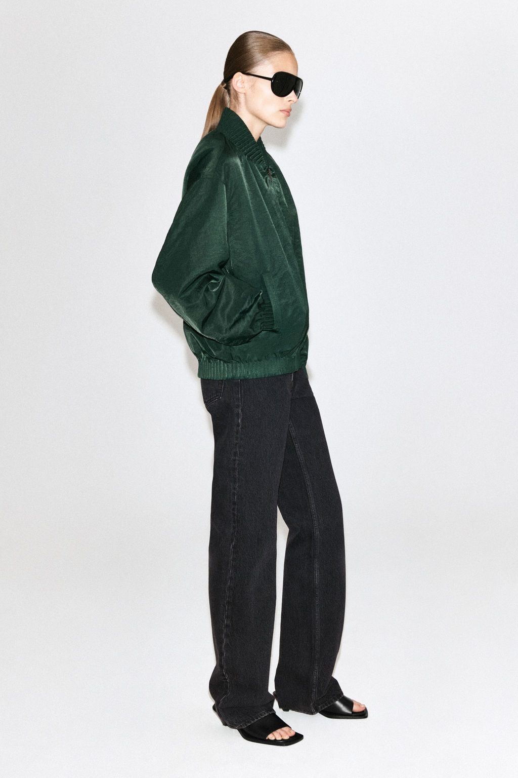 CAZADORA BOMBER DE NAILON CON DETALLES FRUNCIDOS - H&m фото 8