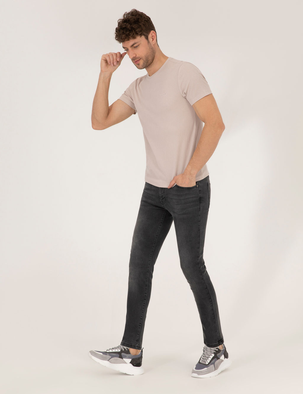 Bej Slim Fit Dokulu Bisiklet Yaka Ti__rt