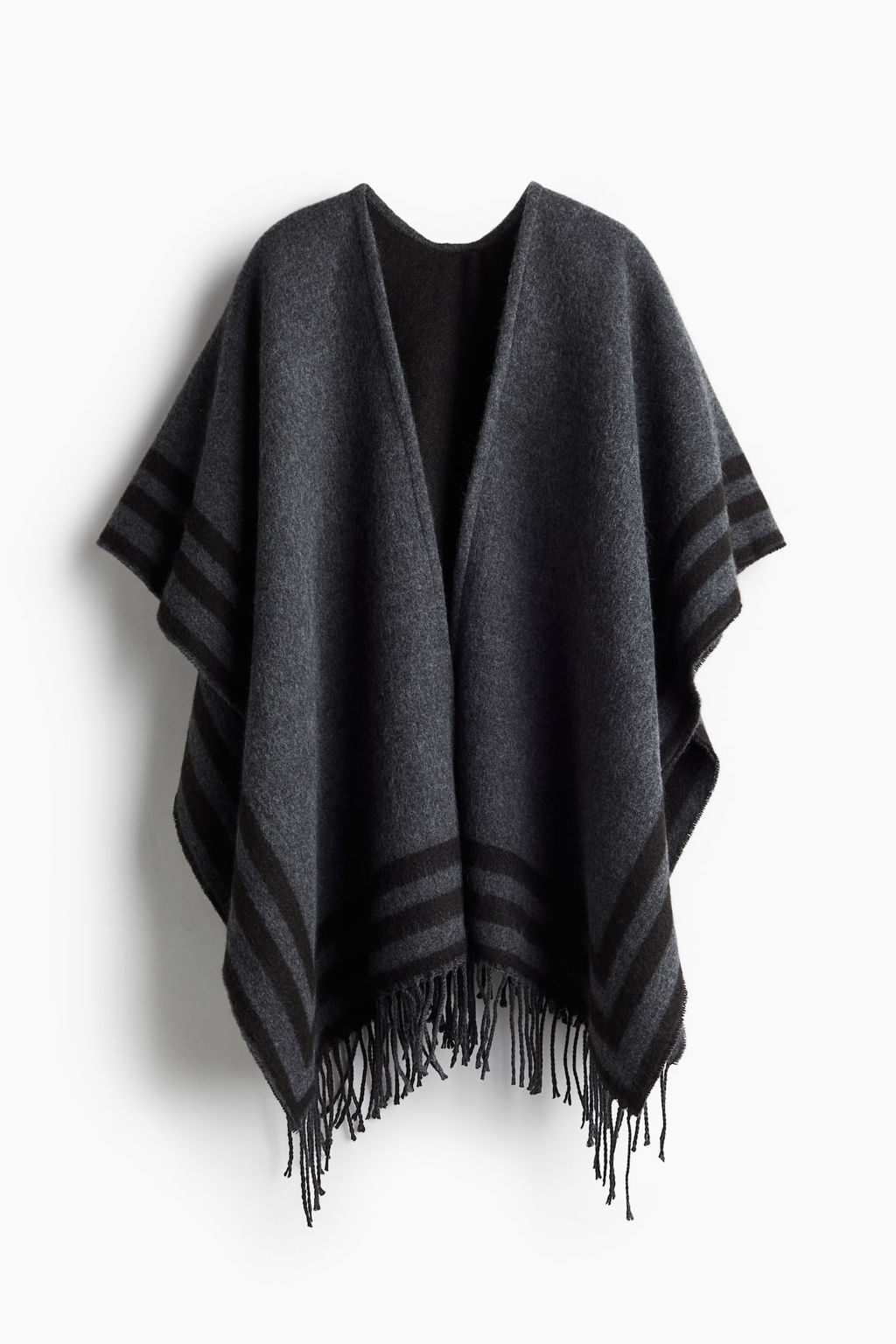 Poncho con flecos