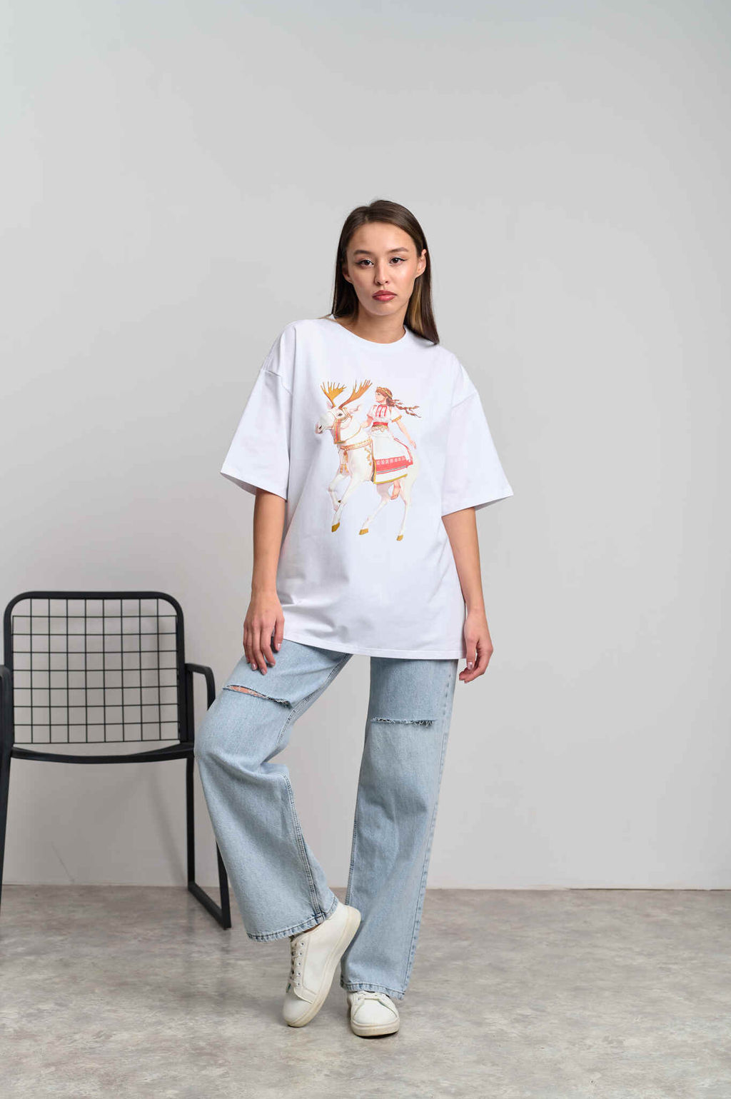 Футболка женская оверсайз "Мари" белый