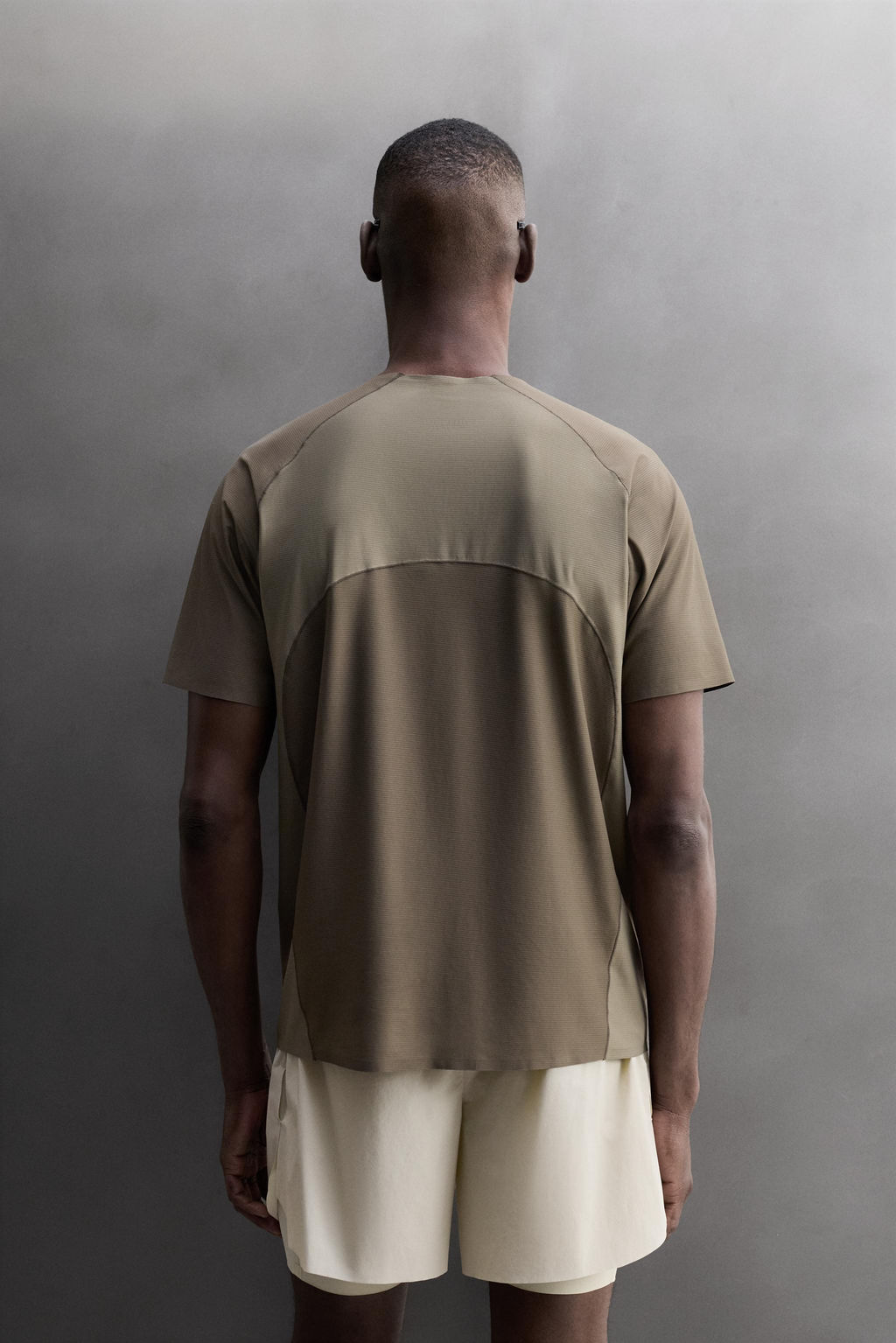 CAMISETA T?CNICA ESTRUCTURA COLOR BLOCK / Verde medio