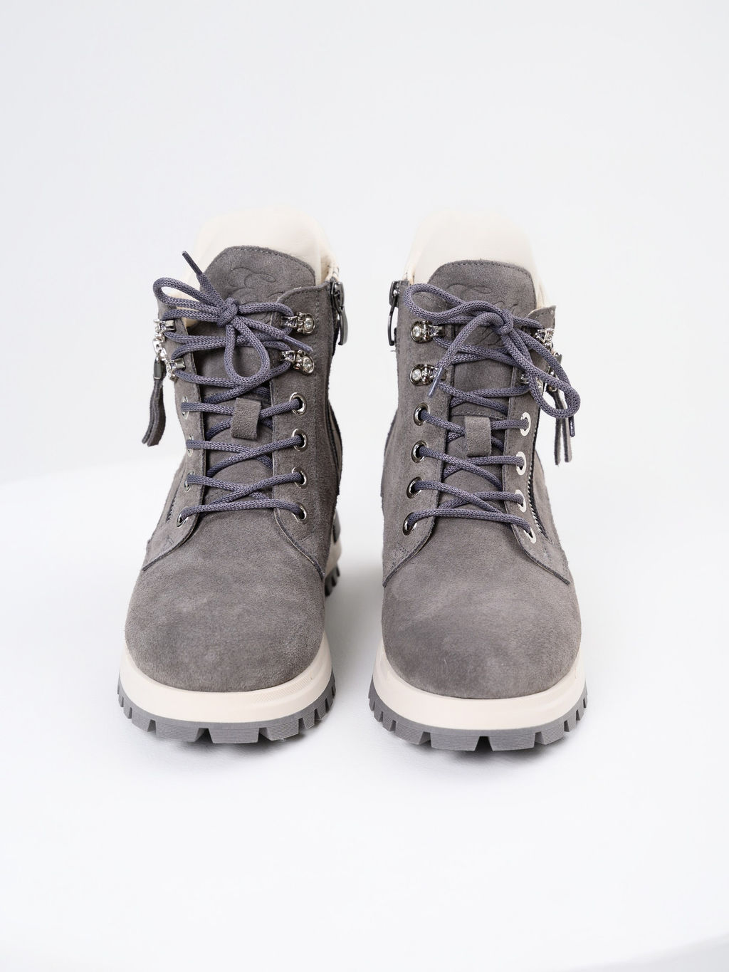 Ботинки 261.uno9gr.Серый замок замша+бежевый/байка