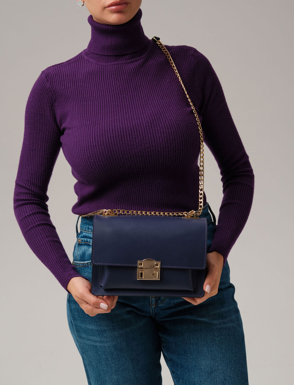 Кожаная сумка Azaro 90495 фиолетовый цветок