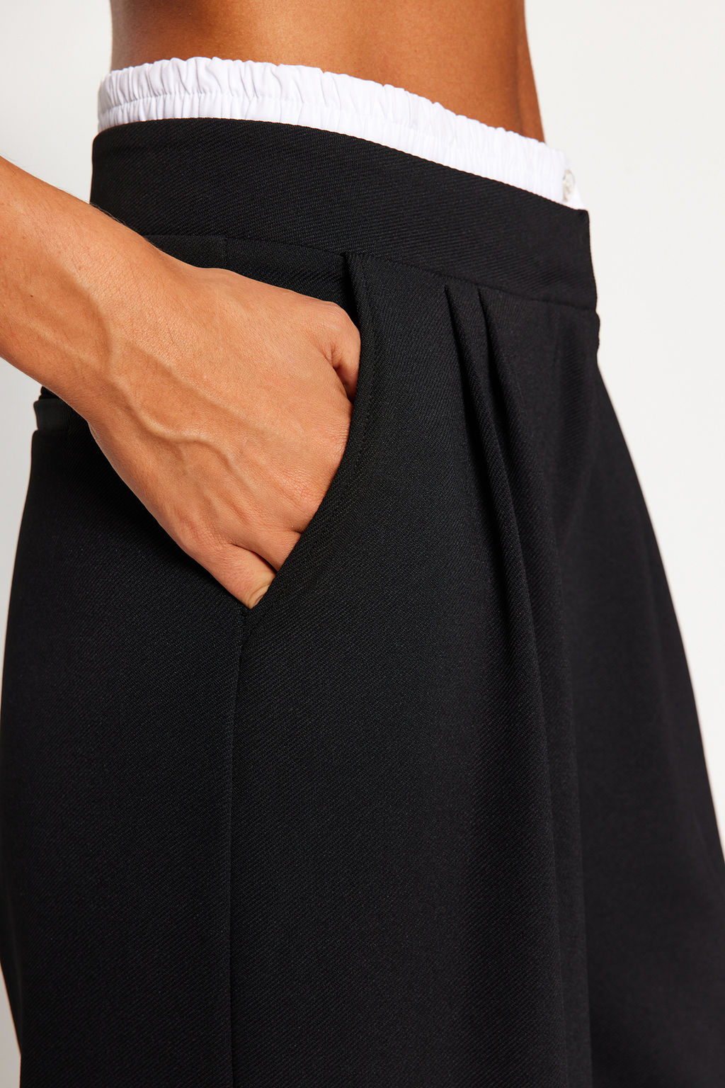 Siyah Wide Leg Boxer Kemer Detayl_ _rme Pantolon TWOAW24PL00360 - Trendyolmilla фото 5