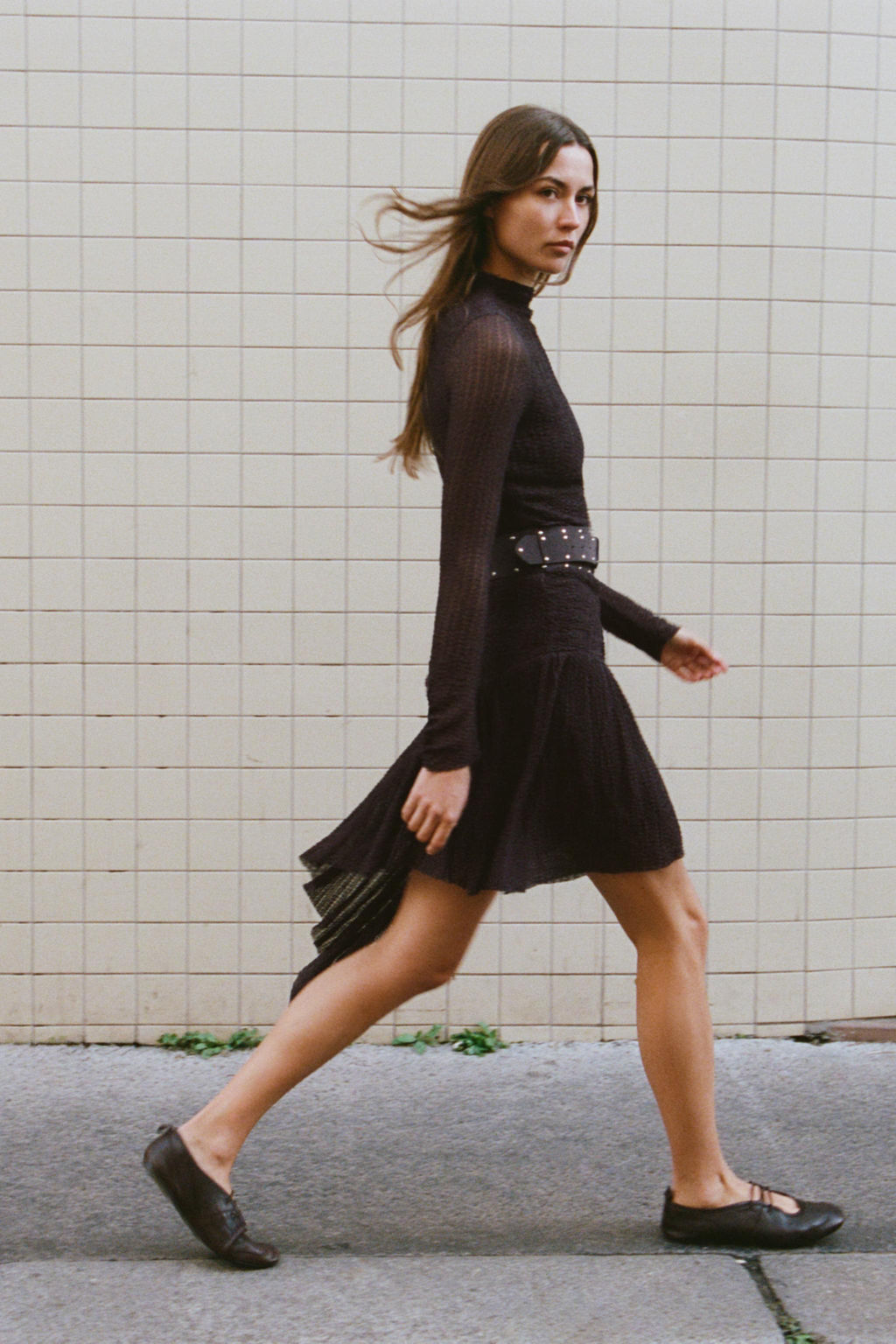 ASYMMETRIC MINI DRESS WITH BELT - Zara фото 11