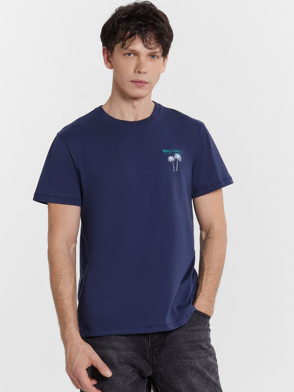 Футболка мужская синяя с принтом Mallorca - Mark formelle фото 2