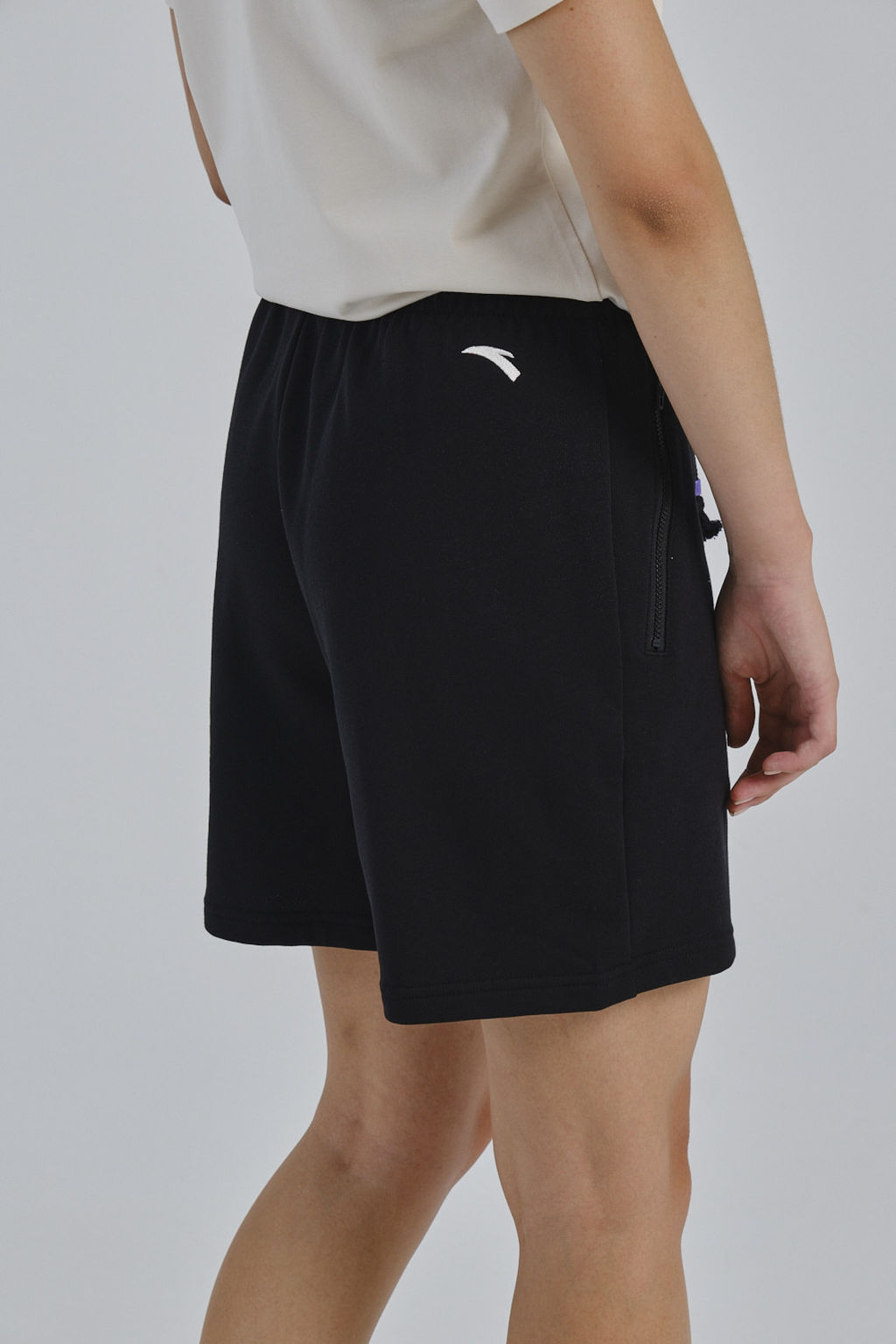 Шорты трикотажные Черный