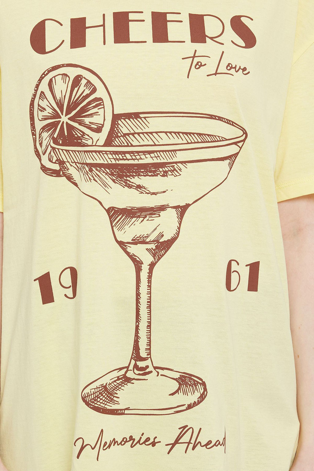 TRENDYOLMILLA Ac?k Sar? Bask?l? Oversize/Genis Kal?p Orme T-shirt TWOSS25TS00103 фото 3