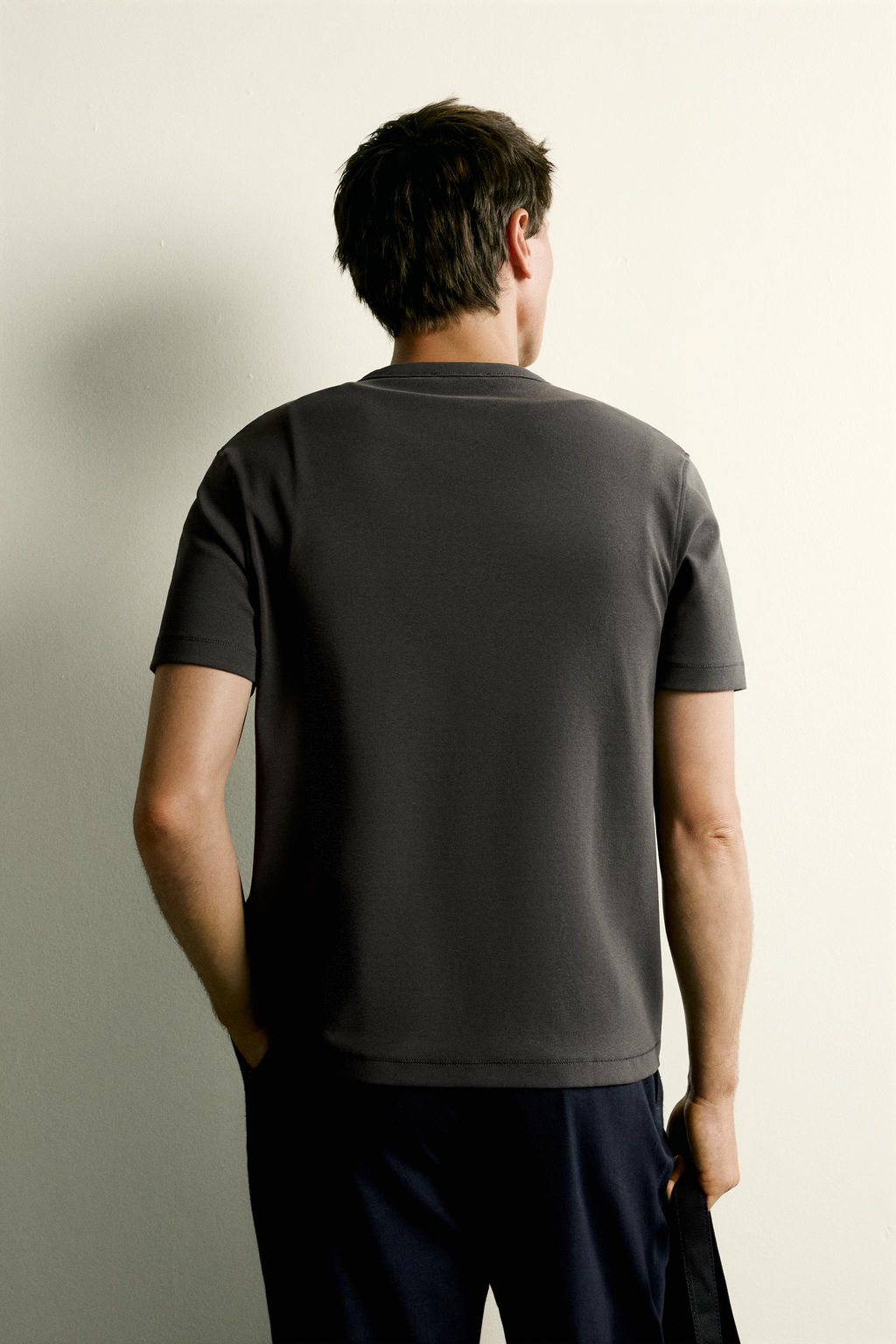 CAMISETA REGULAR FIT CUELLO PANADERO / Marr?n - Zara фото 3