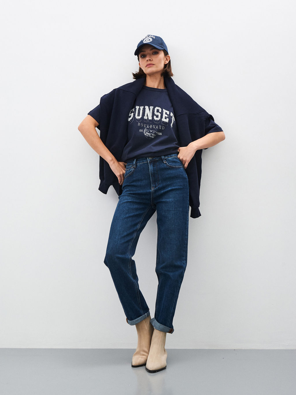 Женские Джинсы Мом - Mossmore фото 85