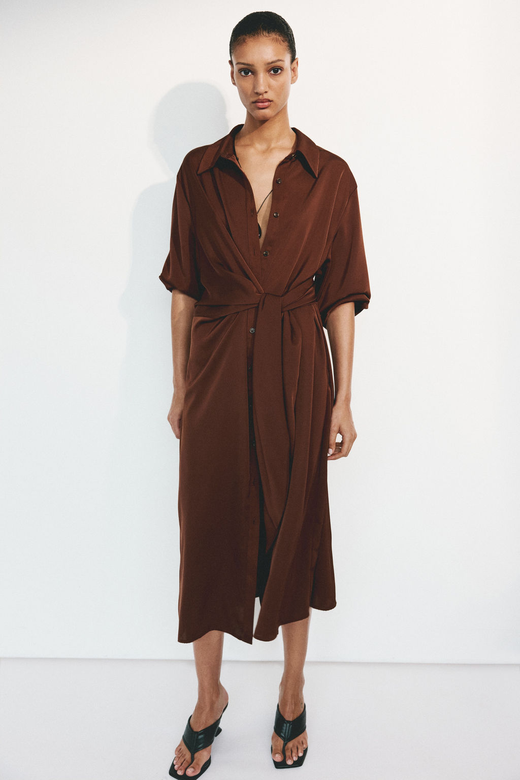 Vestido camisero con lazada - H&m фото 5