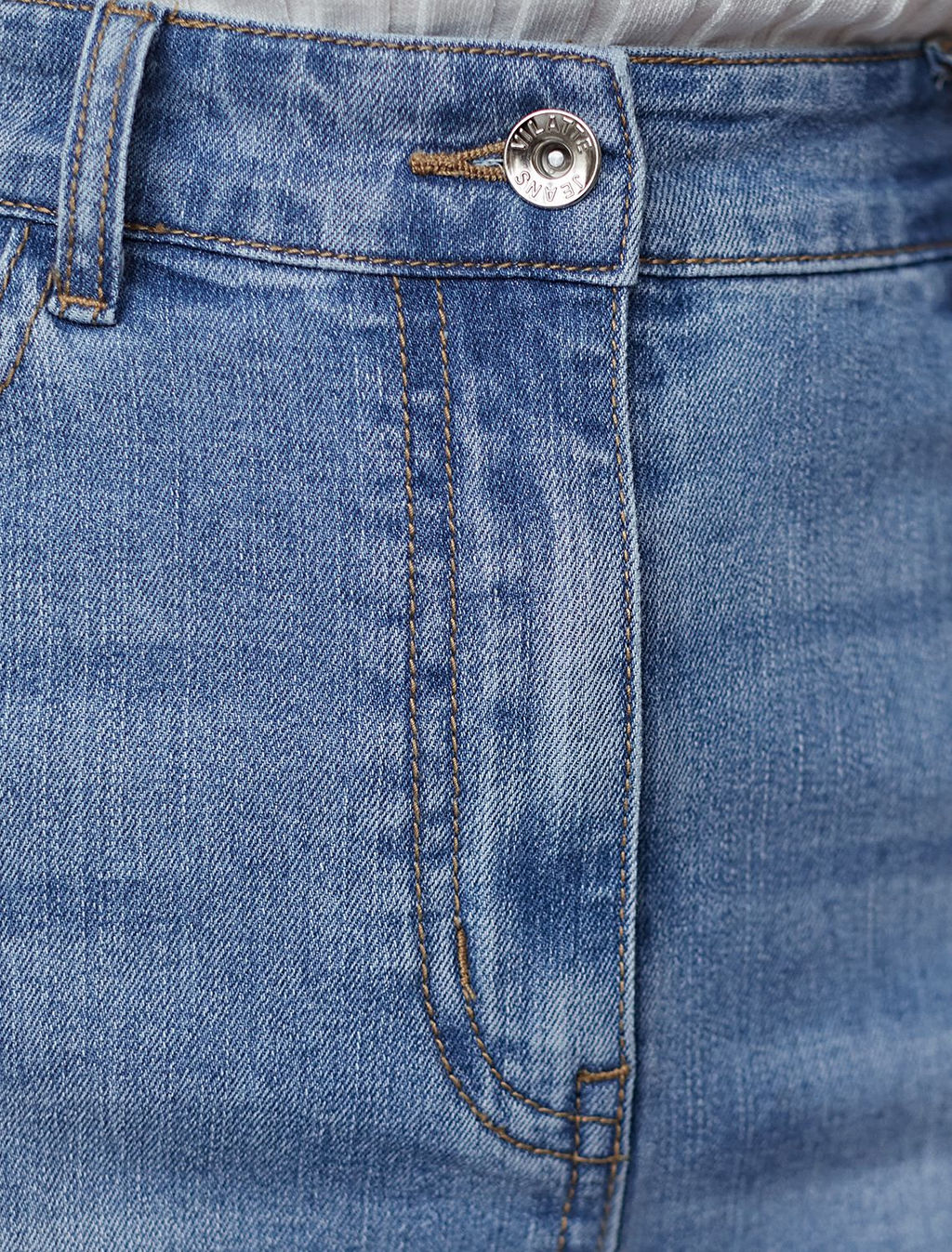 Джинсовая юбка с декоративной стиркой из эластичного облегченного денима - Vilatte фото 3