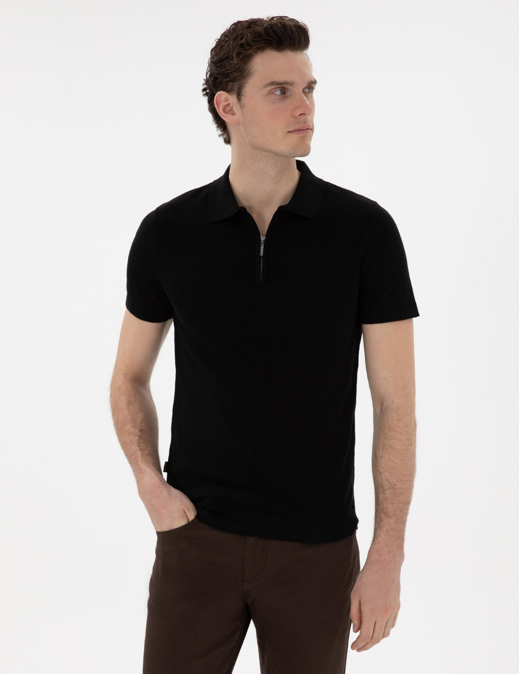 Siyah Slim Fit Fermuarl_ Polo Yaka Triko Kazak