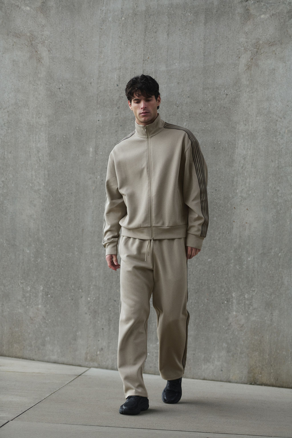 Joggers de deporte con DryMove Loose Fit - H&m фото 3