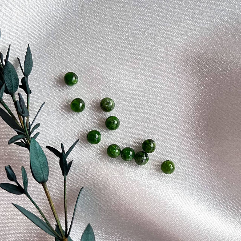 Бусины для украшений из Хромдиопсида (10 шт)