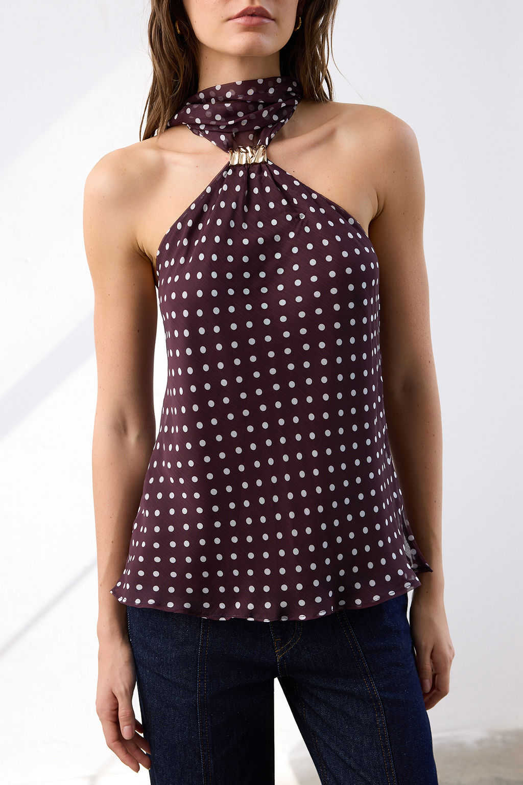 Bordo Puantiyeli Halter Yaka Gold Aksesuar Detayl? Dokuma S?k/Gece Bluz TPRAW26BZ00050 - Trendyolmilla фото 3